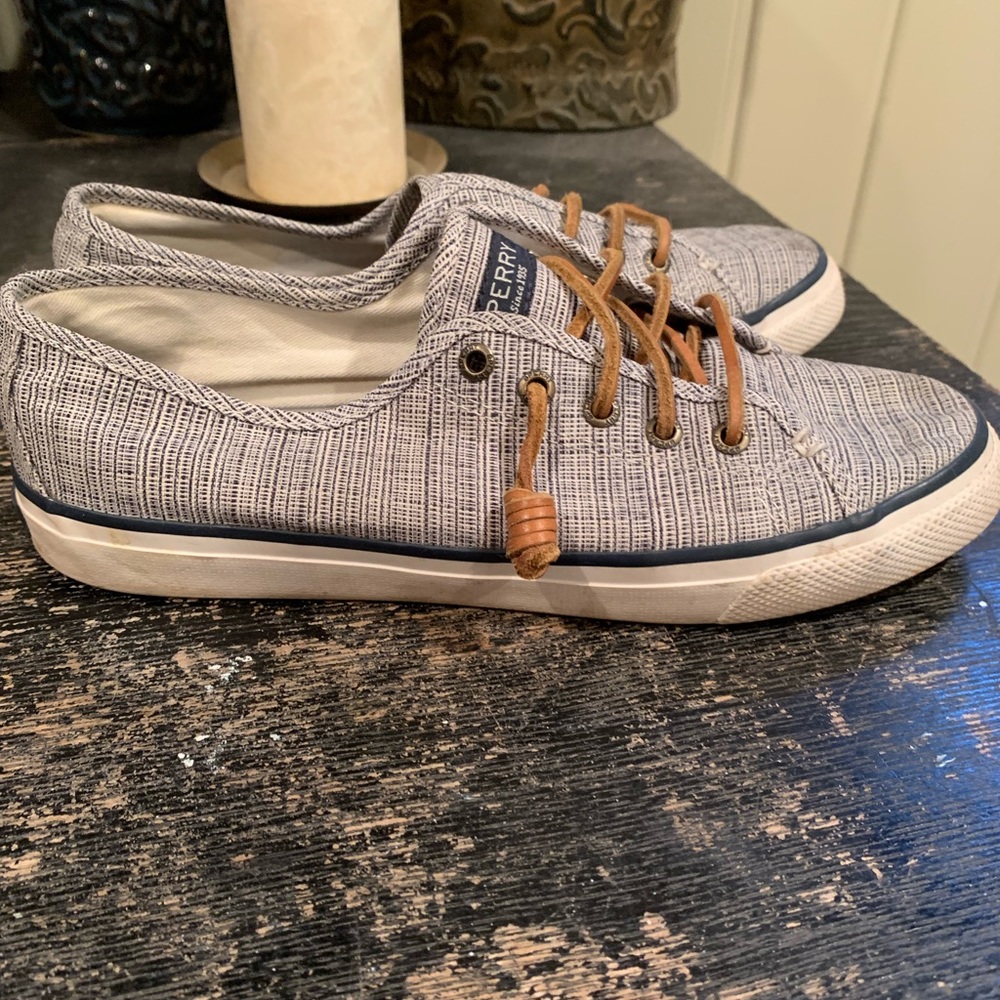 Sperry Topsiders
